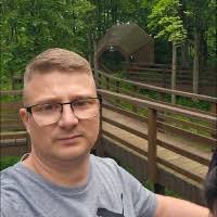 100+ profiluri „Olari”