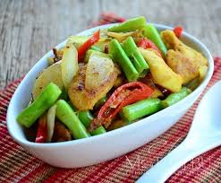 Goreng hingga separuh masak dan kemudian baru masukkan hati ayam. Ayam Goreng Kunyit Kacang Buncis Dapur Tanpa Sempadan