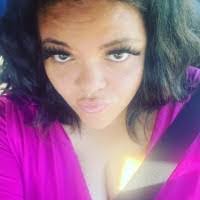 Nakia Yates's Instagram, Twitter & Facebook