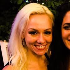 Gina Glynn's Instagram, Twitter & Facebook