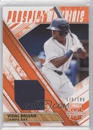 He made his professional debut in 2015 with the dominican summer league rays, batting.301 with two home runs, 20 rbis, and 22 stolen bases in 60 games. 2019 Panini Elite Extra Edition Prospect Materials Orange Pm Vb Vidal Brujan 199