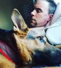 He leaves behind three children 💔😭 check the first comment 👇