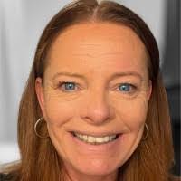 Vicky Erickson's Instagram, Twitter & Facebook