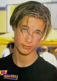 The 25 Most Important Middle Parts In History Middle Part Hairstyles Long Hair Styles Men Mens Hairstyles