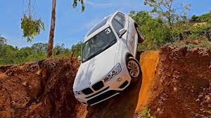 Learn what it's like to own the 2020 bmw x5. Bmw X5 And X3 70 Degree Near Vertical Drop Xdrive Off Road Experience Bangalore Youtube