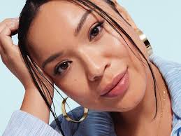 How To Match Foundation & Concealer Like A Professional Makeup Artist