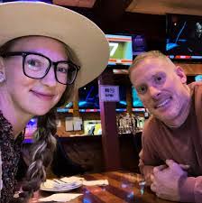 Danielle Geiser's Instagram, Twitter & Facebook