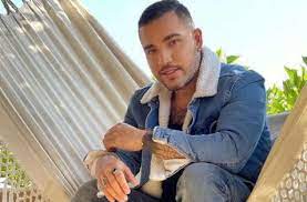 Rafael mejia jr @rafaelmejiajrmomano de obra music ® Jessi Uribe Says He Is Not Uribista And They Remind Him Of The Day He Praised The Former President Fiji Broadcasting Corporation Ltd