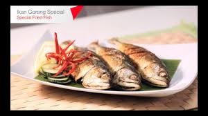 Resep ikan gembung asam pa. Tasty Treat Special Fried Fish Ikan Goreng Istimewa Youtube