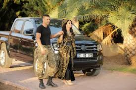 The path of neva and hayal, who lead a difficult life, crosses with alp karahun in a traffic accident. Ikimizin Sirri Oyuncular Bu Nedenle Dizinin Oyuncu Kadrosu Icerisinde Hangi Isimlerin Oldugu Merak Edilmeye Baslandi Desertratjan