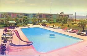Emerald Beach Hotel I Worked Here In College The Bosch S Were Mom And Dads Best Friends Beach Hotels Biloxi Mississippi