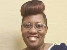 Deirdre Garrett's Instagram, Twitter & Facebook