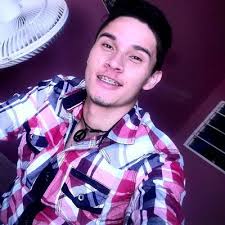 Angelo Arias (@AngeloArias22)