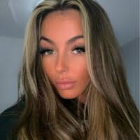 9 "Lea Dickson" profiles