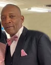 Robert Luper's Instagram, Twitter & Facebook