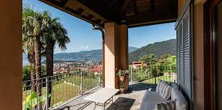 1)casa caratteristica in pietra su due livelli: Agenzia Immobiliare Ghioni Maila Lago Maggiore