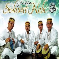 Maulidur rasul, also colloquially know as mawlid or the birthday of the prophet, is a holiday that observes and celebrates the birthday of the islamic prophet muhammad. Selawat Nabi Songs Download Selawat Nabi Mp3 Malay Songs Online Free On Gaana Com