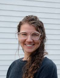 Jacqueline Roland • The Grapevine