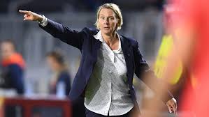 Hier finden sie informationen zu allen ministerien und deren aufgaben und die direkten links zu jedem bundesministerium und zu bürgerservices. Frauenfussball Voss Tecklenburg Neue Bundestrainerin Sport Sz De