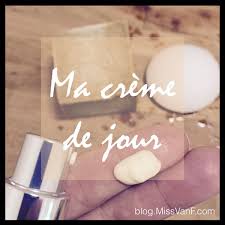 5 Gommages Au Cafe Miss Van F Universe En 2020 Creme Produits De Beaute Cosmetiques Maison