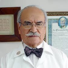 Ha fallecido en la ciudad de Cuenca, el Dr. Claudio Arias Argudo,  expresidente de la Cruz Roja del Azuay (1997-2012) y prestigioso médico  cuencano. Extendemos nuestra sentida nota de pesar a todos