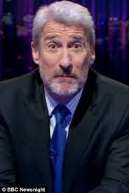 Newsnight presenter jeremy paxman's holiday beard has become one of the most discussed topics in the news after he decided not to shave it off before appearing on air, but the reaction has surprised him. Jeremy Paxman Beard Blamed For Shaving Sales Slump Celebrity Beards And Recession Cause Fall For The First Time Daily Mail Online