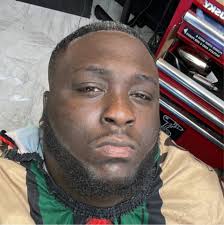 What y'all say? It's go be snowing in Shreveport, LA LATER?? Oh ok 💪🏾😍  Come stop by before the Jeezy concert and grab our Snow Man Special today  ‼️ YUP!! We ran