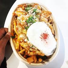 Located near the u of m next to mcdonald's. Dinkytown Instagram Posts Photos And Videos Picuki Com