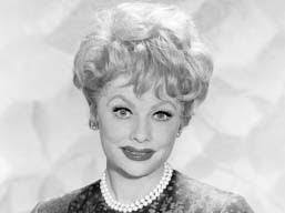 Renee Mcarthur's Instagram, Twitter & Facebook