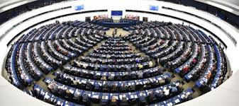 La acest scrutin, au vost validate candidaturile a nu mai puțin de 13 partide sau alianțe electorale, dar și 3 independenți. Come Funzionano Le Elezioni Europee