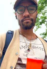 Brandon (@thebrandonallenlewis)