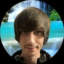 Kelsey Wray's Instagram, Twitter & Facebook