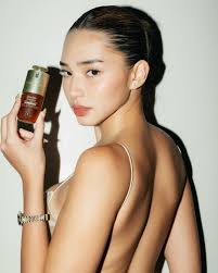 a little glow goes a long way ✨