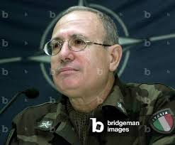 Image of The new Kosovo forces (KFOR) commander, Lieutenant General, Fabio  Mini