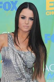Benvenuti su jojo hair fun! Jojo Levesque S Hairstyles Hair Colors Steal Her Style