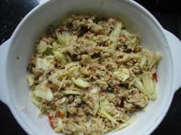 Ulek cabai, terasi, garam dan gula (agak banyak), kemudian masukkan mangga yang sudah dicacah. Resepi Sambal Putik Pauh Mangga Muda Kelantan Simple Dan Sedap