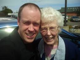 Grand) Mothers Weekend » Eric Asp