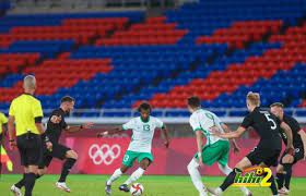 تأهل منتخب السعودية لكرة القدم إلى نهائيات كأس العالم 5 مرات، وكان ذلك أعوام : B5jpfx9bvijolm