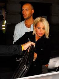 Calum milan best bio, wiki, age, career, height, weight, family. We Once Stayed In Bed For Three Days Calum Best Spills The Beans On His Fling With Sarah Harding Ok Magazine