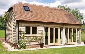 The Beauty Of Oak Frame Buildings Oak Framed Buildings Oak Frame House Barn Conversion Exterior