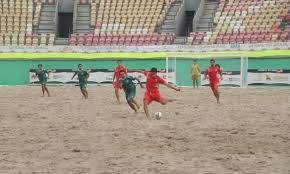 De 16 a 22 de novembro, as areias da praia de jumeirah receberão 16 times que disputarão o título de campeão mundial de 2009. Show De Gols Marca Abertura Do Mundial De Futebol De Areia Raiz