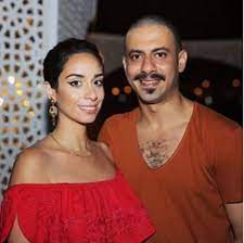 انا اسمي هادي عمري 34 سنة تزوجت عام 2000 من امرأة فائقة الجمال وتكبرني بسنتين وهي محجبة , كانت علاقتنا الجنسية كأي. ØªØ¹Ø±Ù Ø¹Ù„Ù‰ Ø§Ù„ÙÙ†Ø§Ù†Ø© Ø§Ù„Ø´Ø§Ø¨Ø© Ø­Ø¨ÙŠØ¨Ø© Ù…Ø­Ù…Ø¯ ÙØ±Ø§Ø¬ ØµÙˆØ±