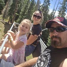 Is there still snow? Will there be next weekend? Trying to find where to  take the kids if we can stay in State. 😅❄️