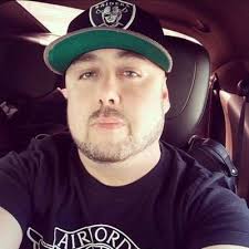 Eric Zayas (@zayas_eric)