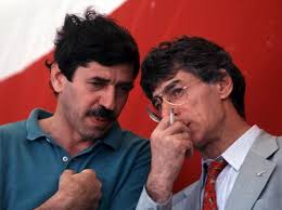 Ask anything you want to learn about alessandro patelli by getting answers on askfm. Patelli Il Pirla Si Laurea A 67 Anni Tesi Sulla Leadership Di Bossi Corriere It