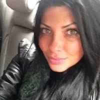 Tami Moeller's Instagram, Twitter & Facebook