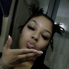 Nineties vibe is unforgettable