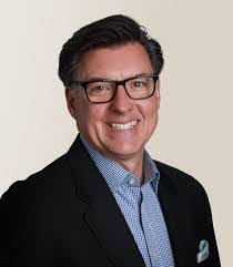 Darren Donovan's Instagram, Twitter & Facebook