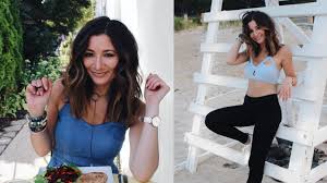 Short hair is so playful that there are a bunch of cool ways you can style it. Tutorial How I Style My Short Hair Using Vegan Green Beauty Products Ashley Morganic