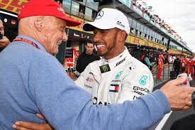 Pencapaian tersebut membuat pembalap asal inggris itu menyamai rekor tujuh gelar juara dunia. Lewis Hamilton Ohne Niki Lauda Ware Ich Nur Einmal Weltmeister